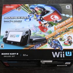 Nintendo Wii U Mario Kart 8 Deluxe Set 