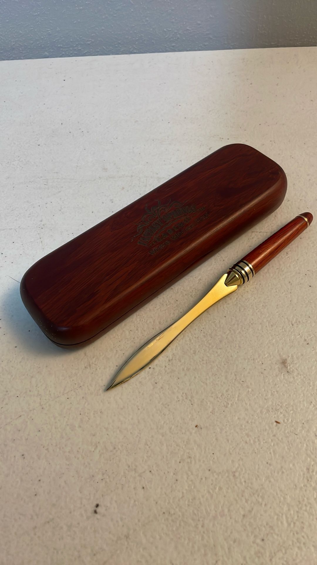 Rosewood Case with a Pen and Letter Opener Gift Set