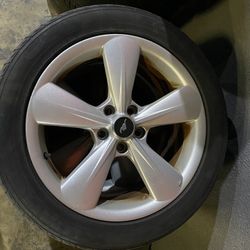 2015 Ford Mustang Gt 18” Rim Complete Set