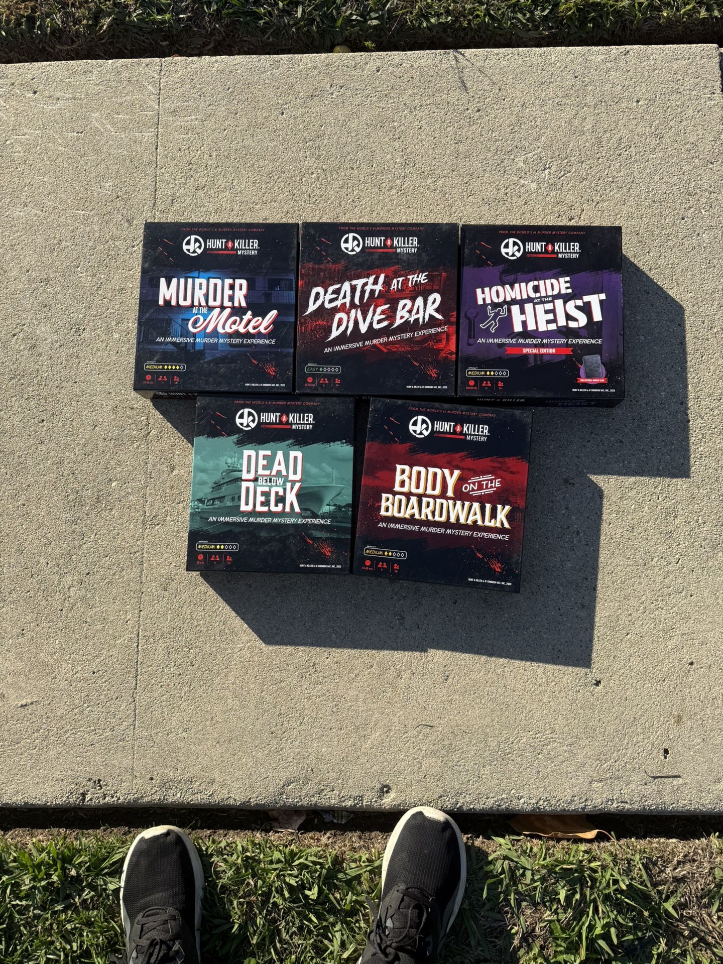 Hunt A Killer Mystery Murder Mystery Games (Pack of 5)