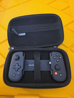 Backbone controller (lightning) with case