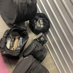 Drums & Drum Accessories
