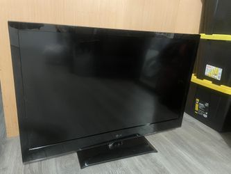 LG 42 Inch Flatscreen TV