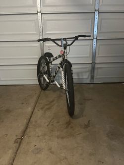 Dblock se bike