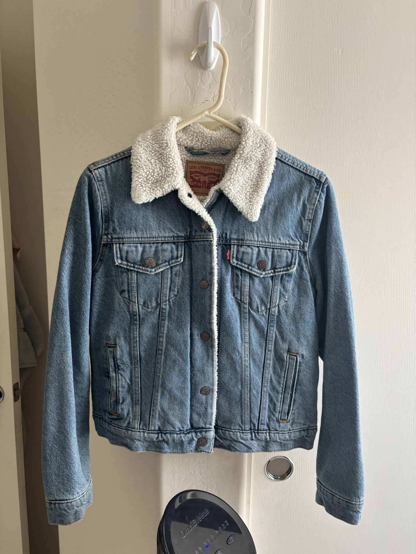 Levi’s Women’s Original Sherpa Jacket 