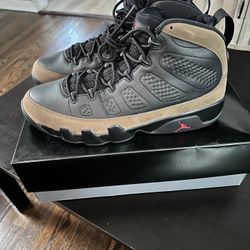 Air Jordan Retro 9 Olive