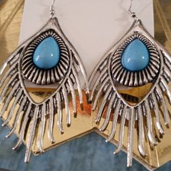 New Beautiful Slimated Turquoise Earrings Fashion Mpu Serious Buyers Don't Deliver Cash Only Price Firm 