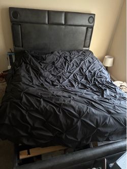 Bluetooth Bed  with Dressor
