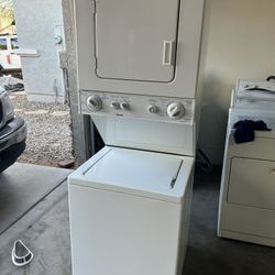 Kenmore, Washer And Electric Dryer Stackable 