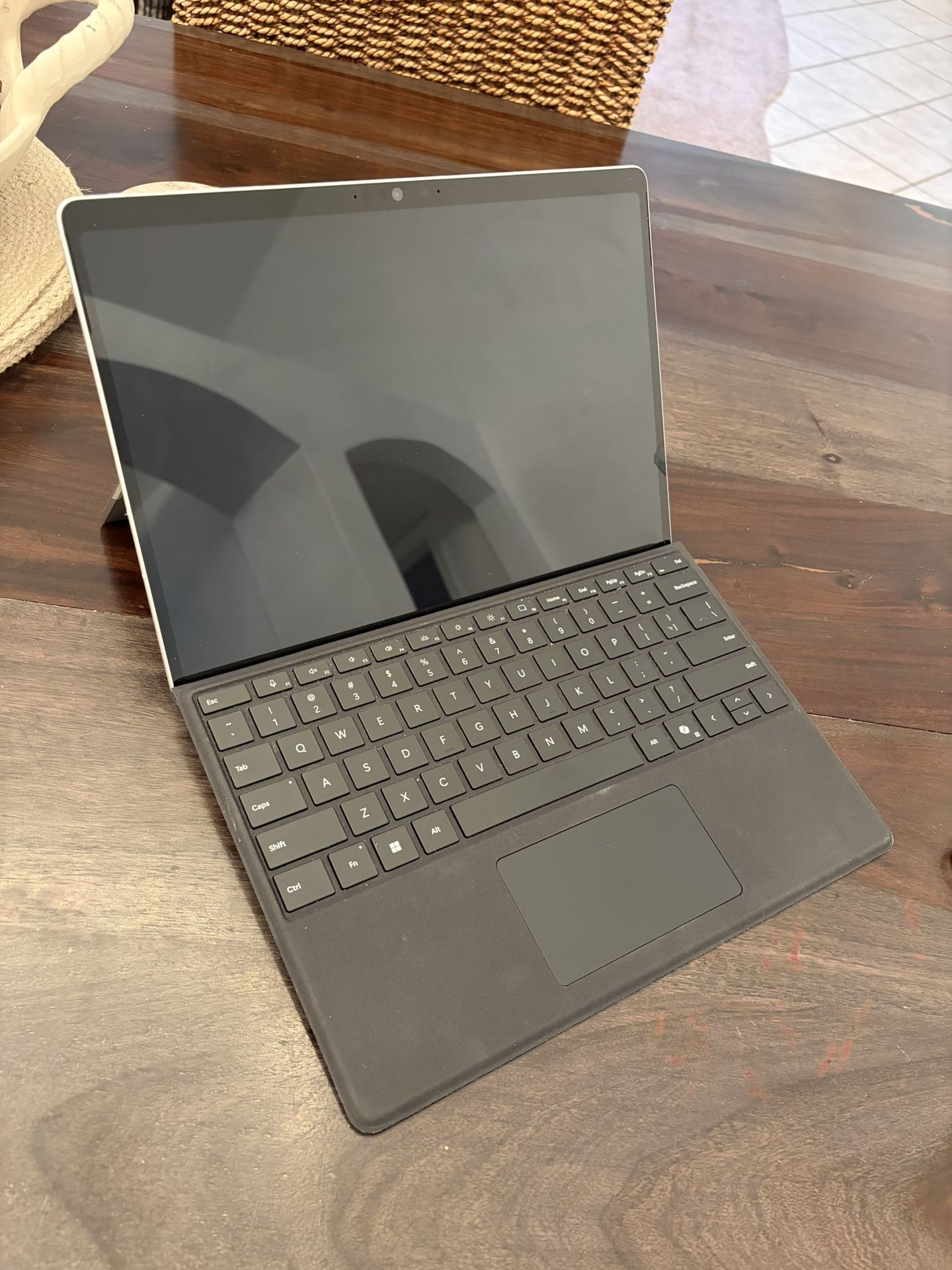 Surface Pro 11 512GB With 5 G