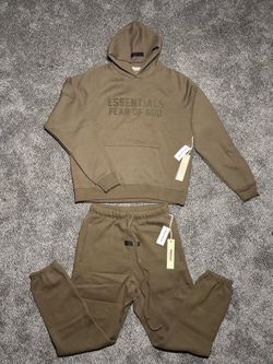 Essential sweat suit