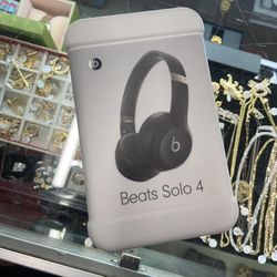 Brand New Beats Solo 4