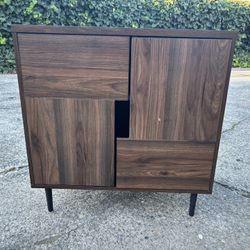 Target Cabinet