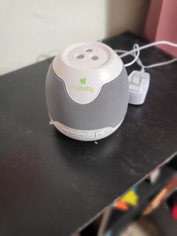 Baby sound machine night light