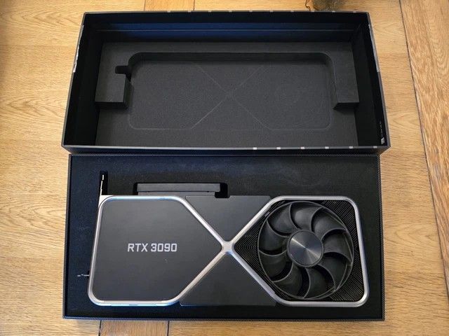 Nvidia Founders Edition RTX 3090 24GB GDDR6