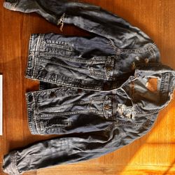 Women’s American Eagle distressed light weight super comfy Jean jacket size XS 