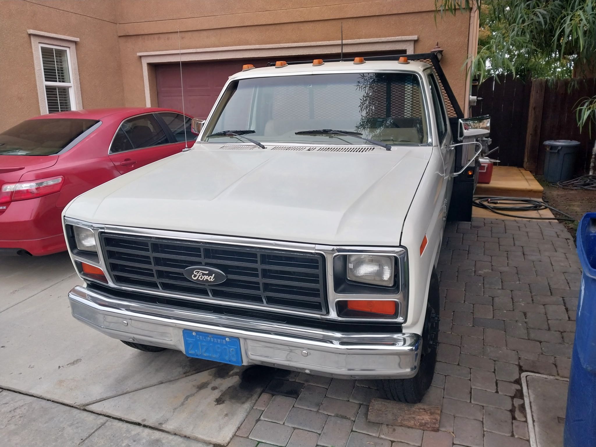 84 Ford F350