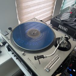 Technic 1200 MK2 Turntable 