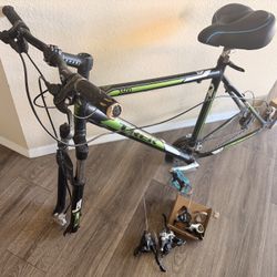 Trek 3500 Disc Brake mountain Bike