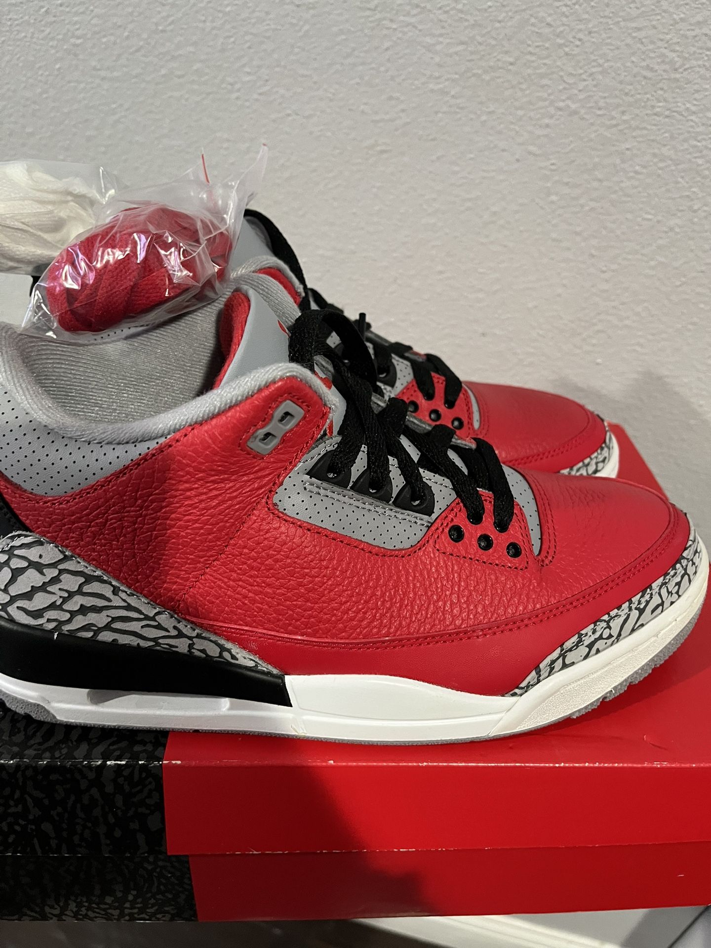 Jordan 3 SE Unite