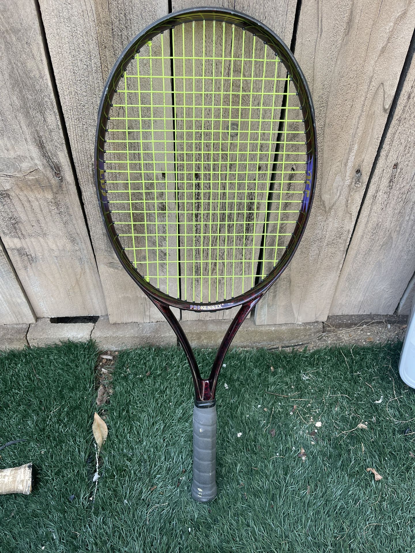 Pro Kennex 265 Tennis Racket