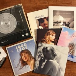 Taylor Swift Record Bundle 