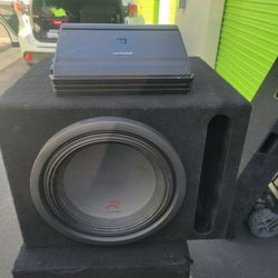 UNA BOCINA ALPINE Y AMPLIFIER 
