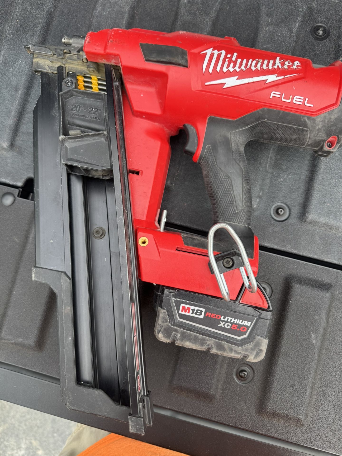 Milwaukee M18 Cordless 21 Framing Nailer
