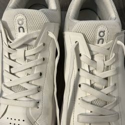 The Roger QC advantage Sneaker 