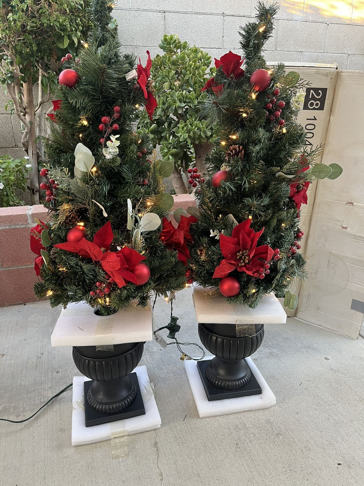 Berry Bliss Potted Tree 