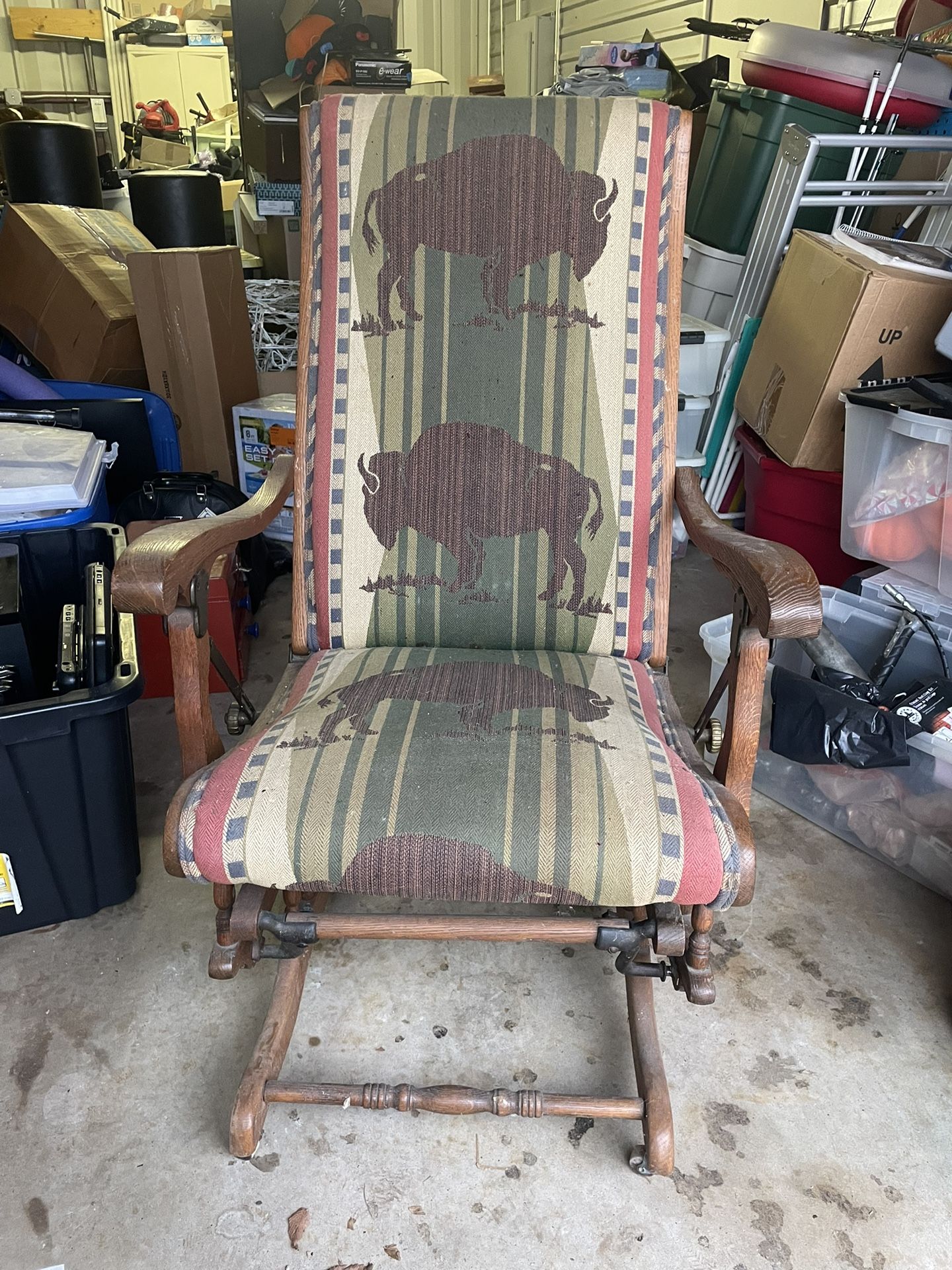 Antique Rocking Chair 