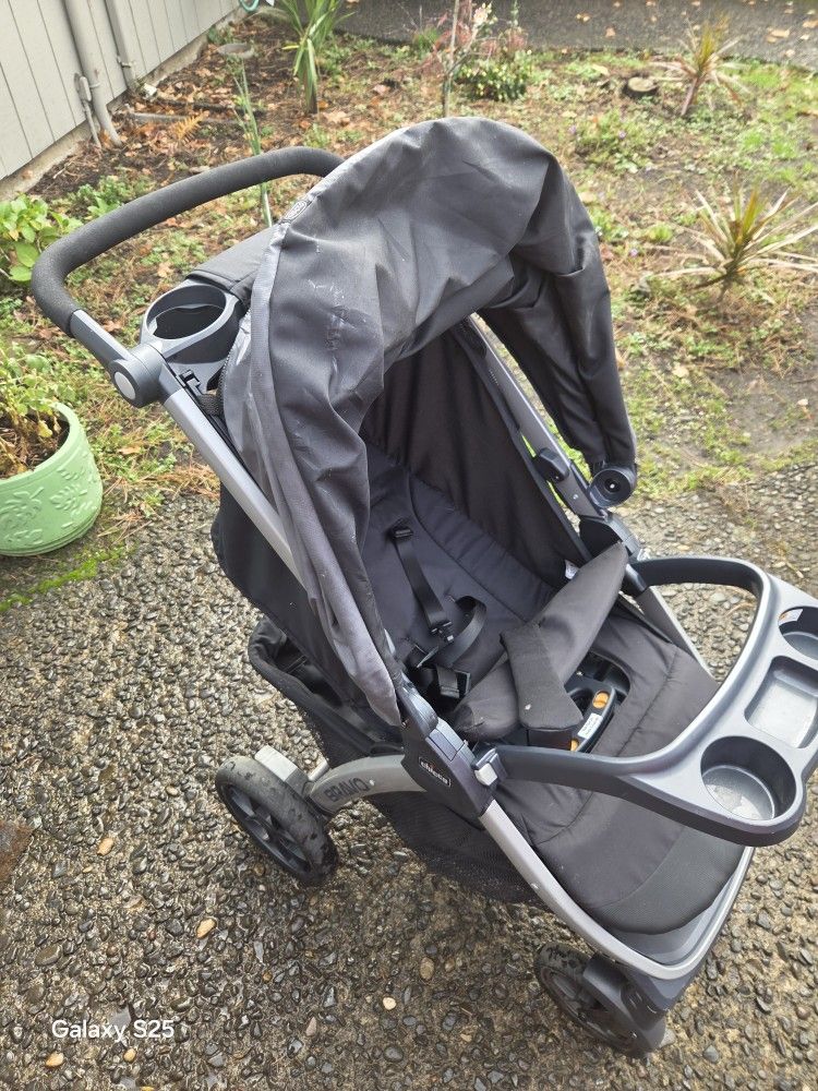 CHICCO BRAVO STROLLER