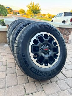 Brand New 2026 Toyota Tacoma/4Runner TRD Off Road 18” Wheels and AT Tires!