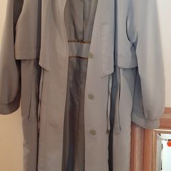 Ladies Fleet Street Seafoam Green Raincoat.