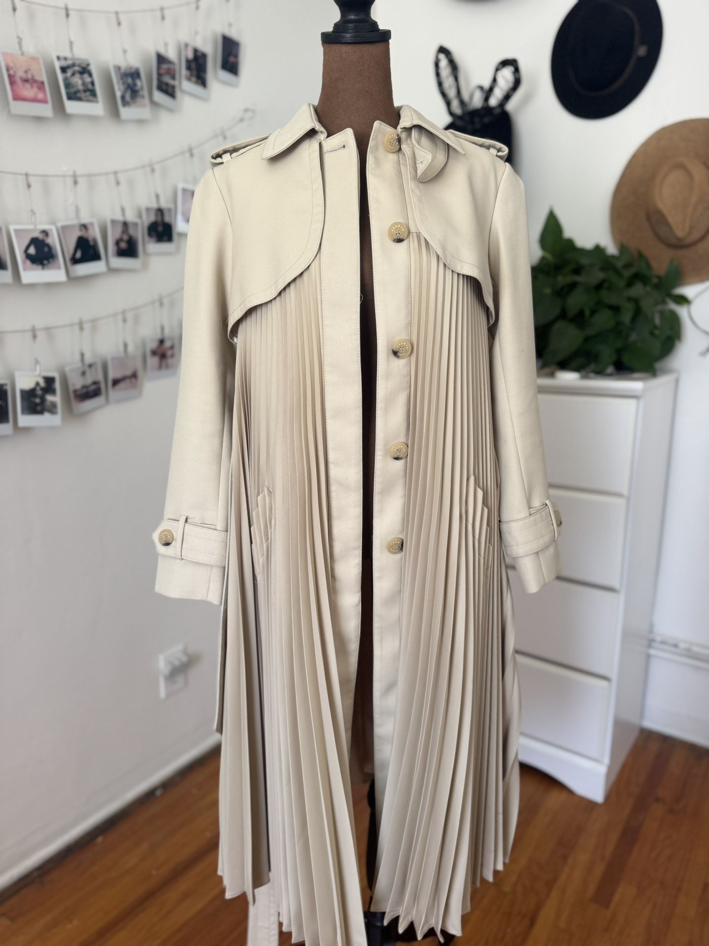 Sandro PLEATED TRENCH COAT WITH BELT