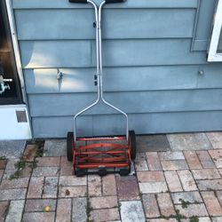 Manual Grass Mower 
