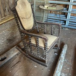 Old rocking Chair - Needs Rehab