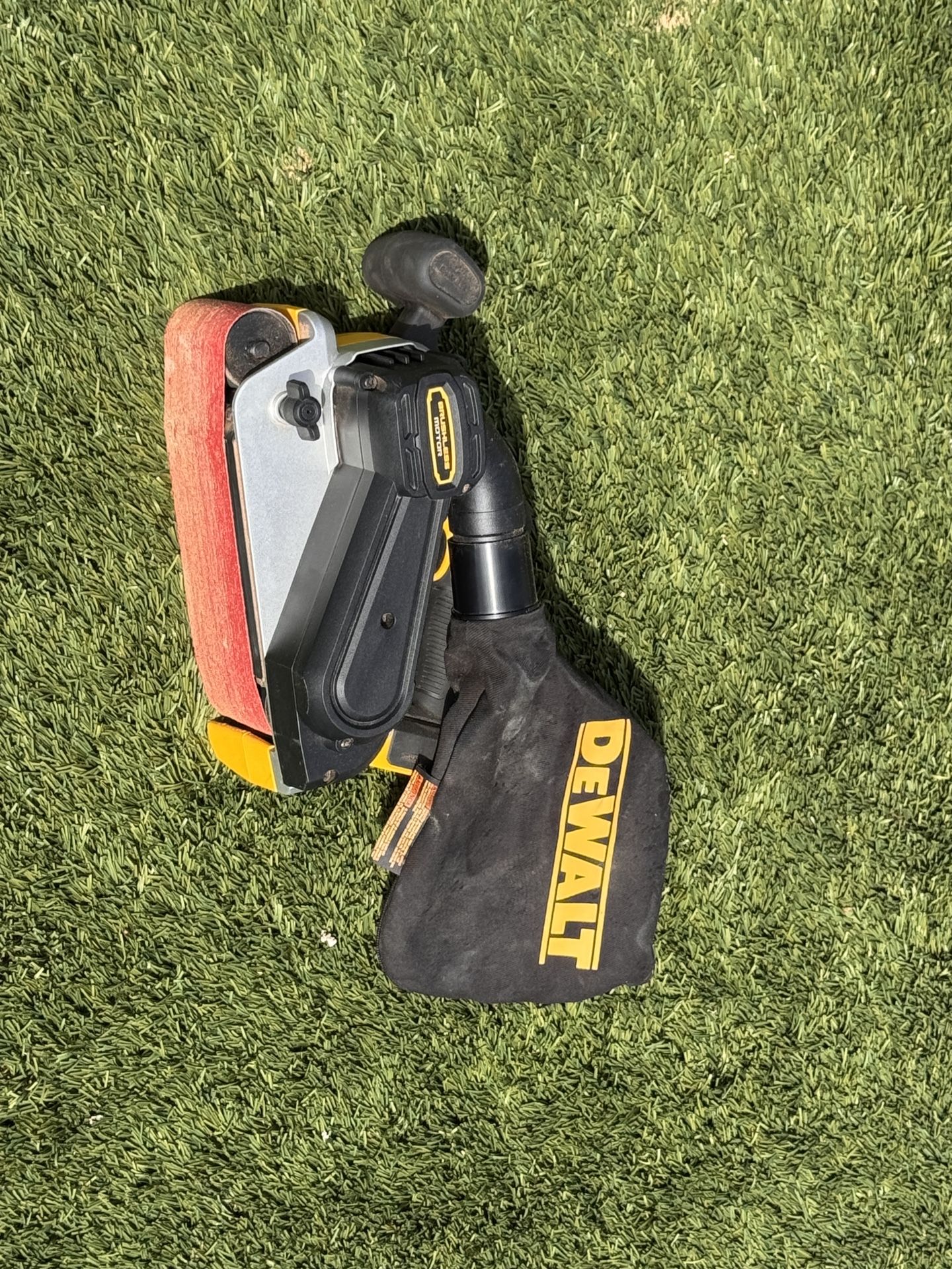 DeWalt 20V XR Cordless Band Sander