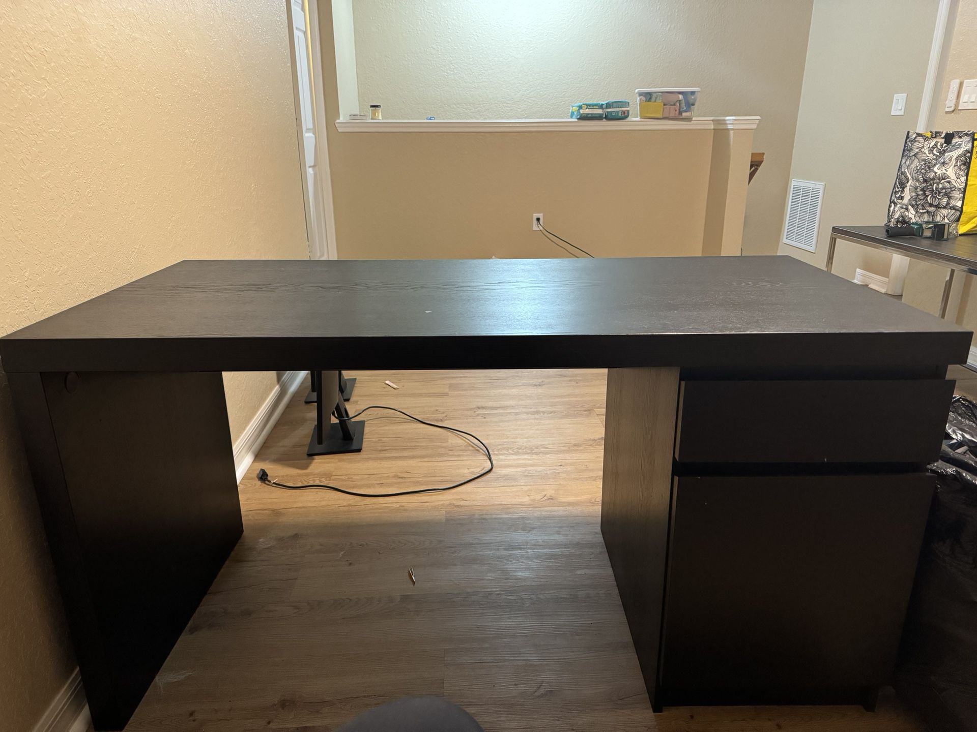 IKEA Malm Computer Desk