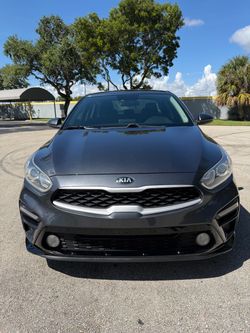 Kia Forte Sedan – Dark Gray 2020
