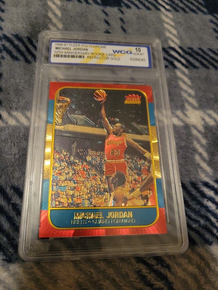 Michael Jordan Gold Refractor