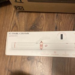 T3 SinglePass Curl Professional Curling Iron Custom Blend Ceramic Long Barrel Curling and Wave Iron with Adjustable Heat Settings for Shiny Smooth Cur