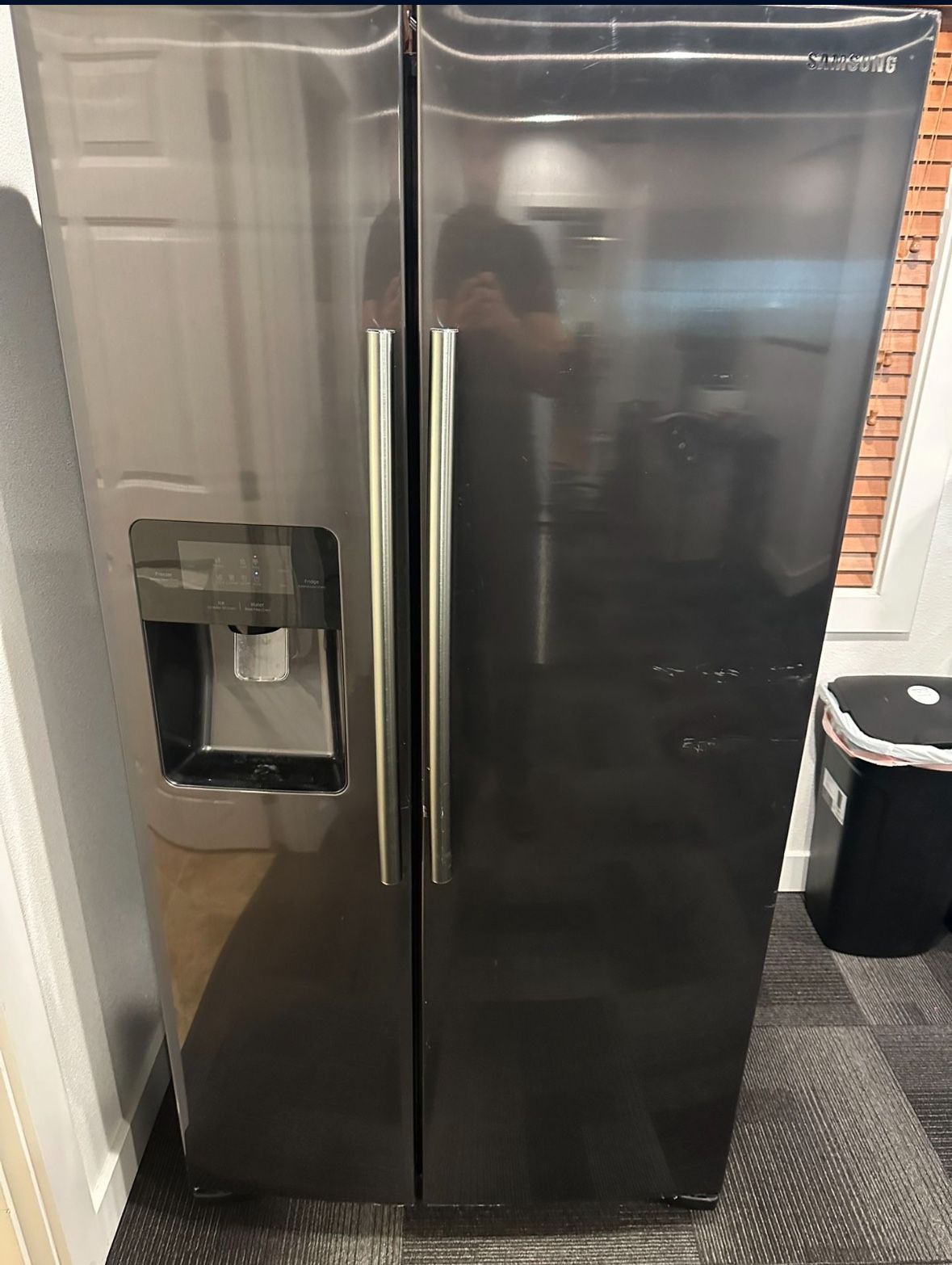 Samsung Fridge Dual Door Ice/water Dispenser