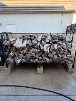 Oak firewood
