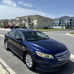 2011 Ford Taurus