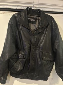 Men’s medium leather jacket