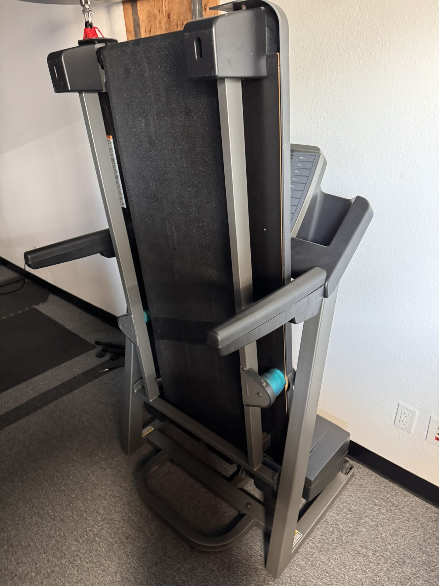 Treadmill With Incline Working Perfect