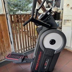 Proform HIIT L6 Elliptical for Sale in Wilmington, CA OfferUp