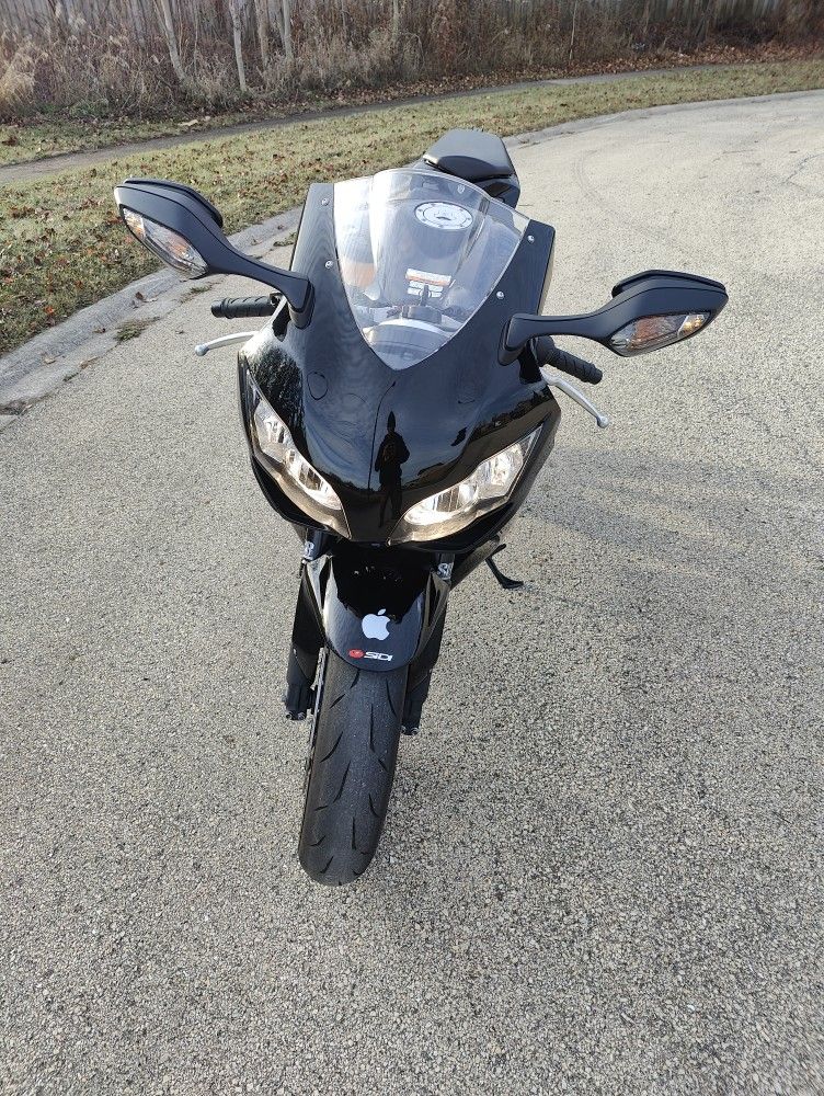 2011 HONDA CBR1000RR