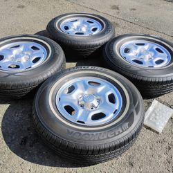 Toyota Wheels 225/75/15" Hankook 